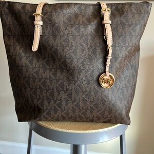 Michael Kors Tote